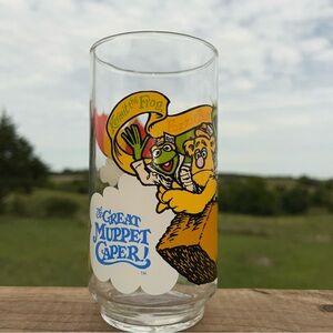 Vintage 1981 Great Muppet Caper McDonalds Drinking Glass Gonzo Fozzie Kermit 
Ah